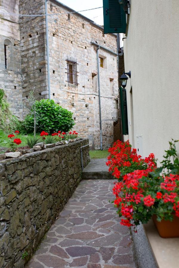 Casa Vacanze Tra Le Mura Levanto Exteriör bild