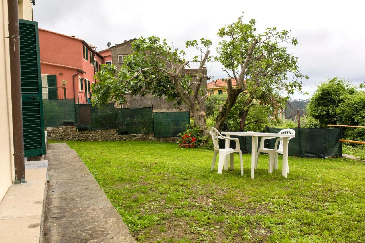 Casa Vacanze Tra Le Mura Levanto Exteriör bild